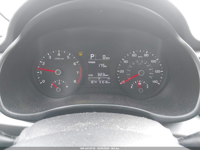 KIA RIO S - 7