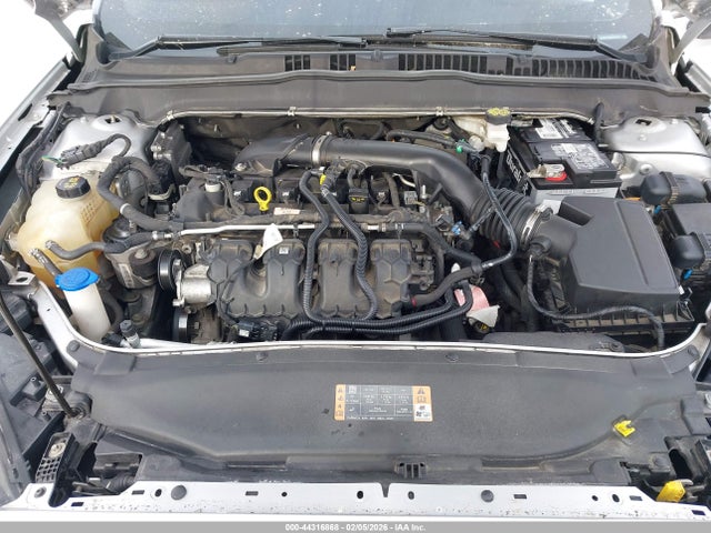 FORD FUSION SE - 10