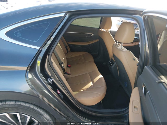 HYUNDAI SONATA HYBRID LIMITED - 8