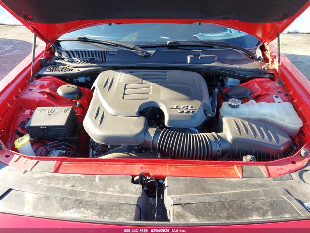 DODGE CHALLENGER SXT - 10