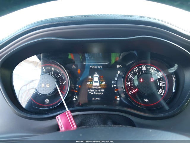 DODGE CHALLENGER SXT - 7