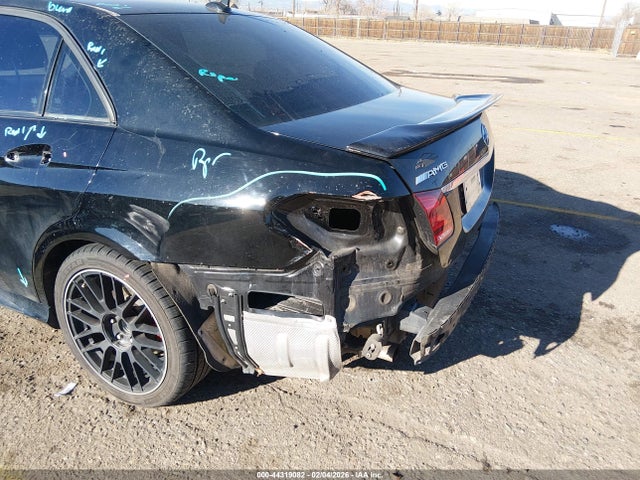 MERCEDES-BENZ E-CLASS - 6