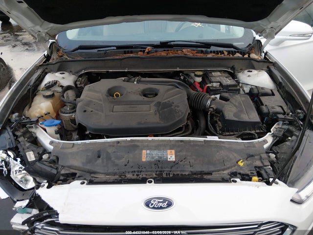 FORD FUSION TITANIUM - 10