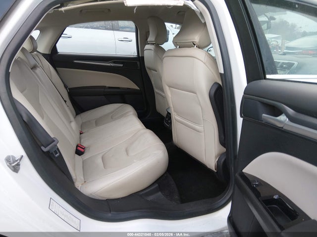 FORD FUSION TITANIUM - 8