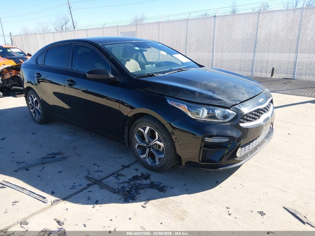 KIA FORTE LXS - 1