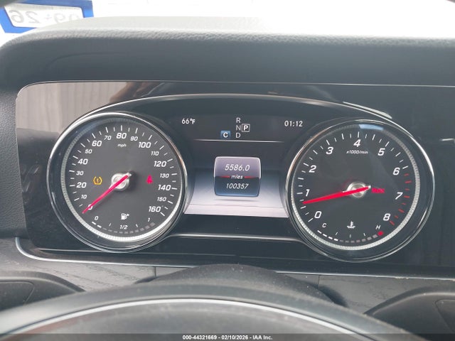 MERCEDES-BENZ E-CLASS - 7