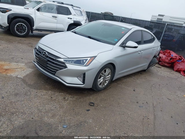 HYUNDAI ELANTRA VALUE EDITION - 2