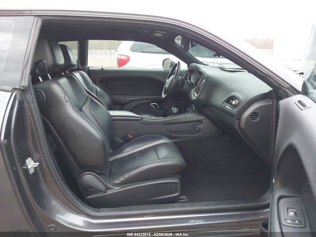 DODGE CHALLENGER - 5