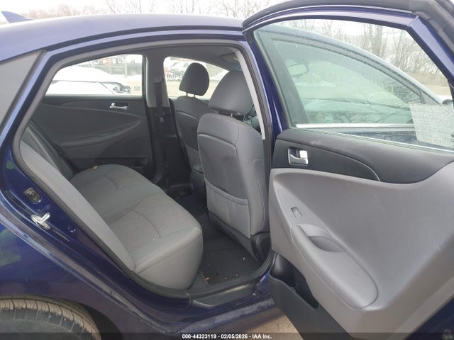 صورة 8 لـ 2012 Hyundai SONATA GLS