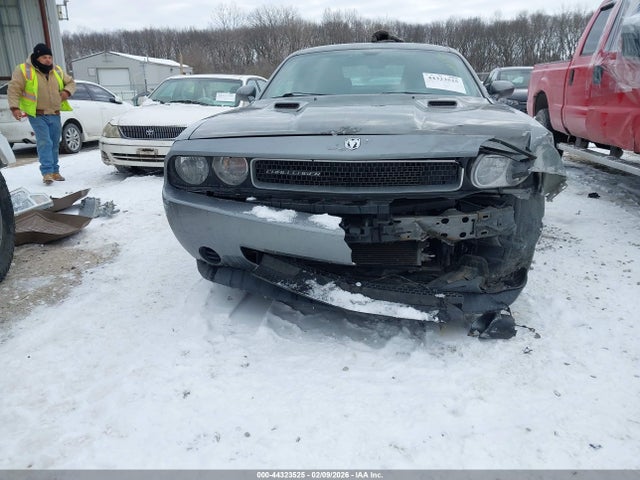 DODGE CHALLENGER SXT - 6