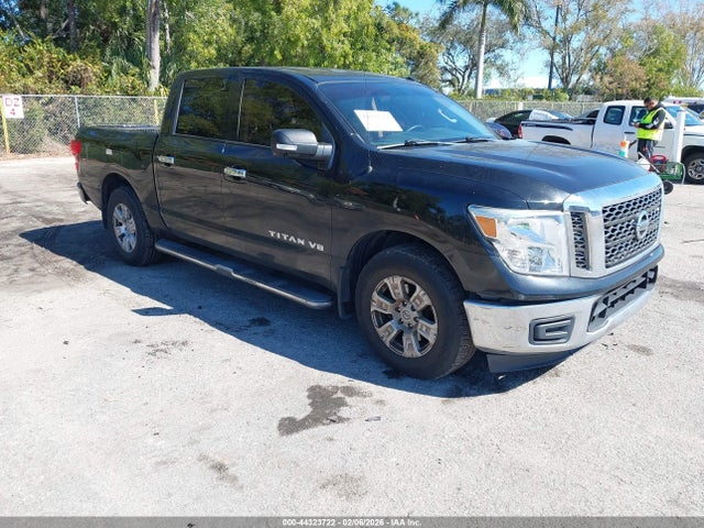 2018 NISSAN TITAN SV