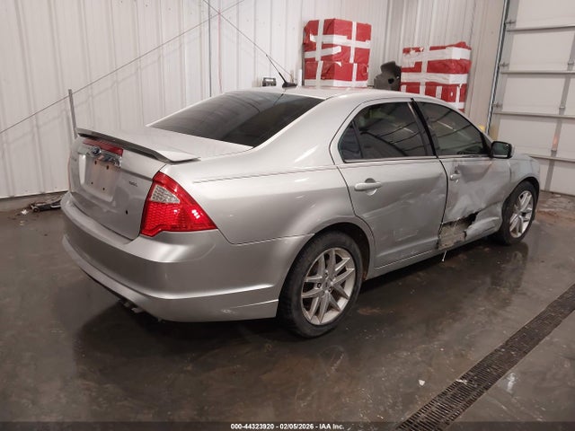 FORD FUSION SEL - 4