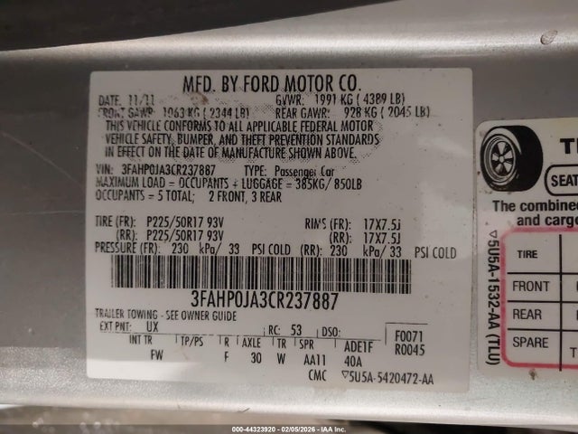 FORD FUSION SEL - 9