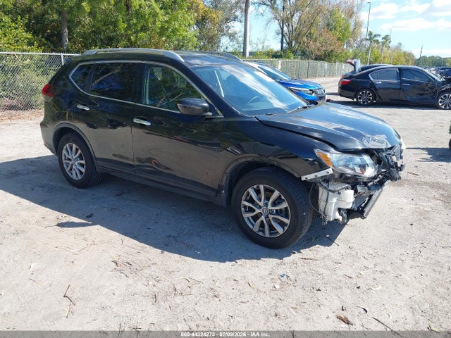 2020 NISSAN ROGUE SV FWD