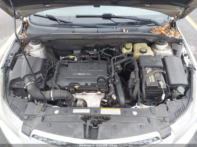 CHEVROLET CRUZE 2LT AUTO - 10