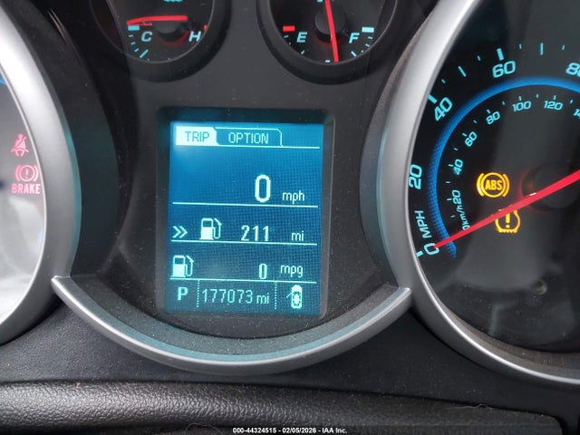 CHEVROLET CRUZE 2LT AUTO - 7