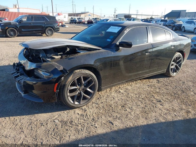 DODGE CHARGER SXT RWD - 2