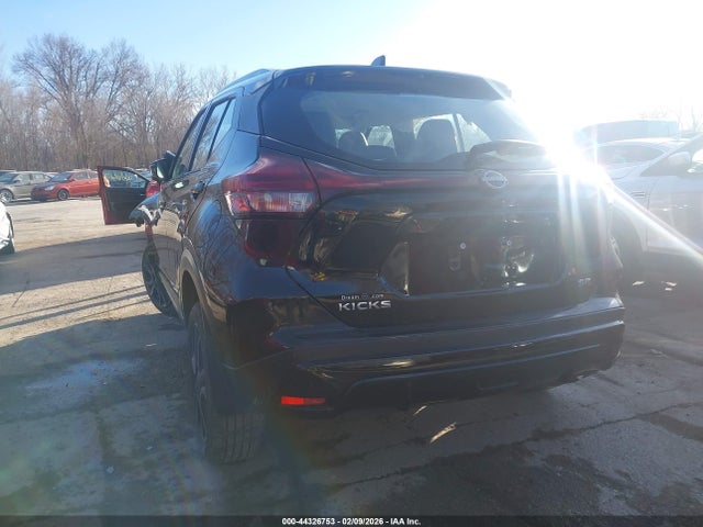 2023 NISSAN KICKS SR XTRONIC CVT 3