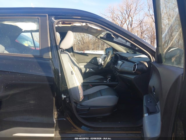 2023 NISSAN KICKS SR XTRONIC CVT 5