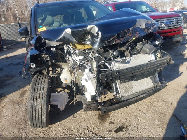 2023 NISSAN KICKS SR XTRONIC CVT 6