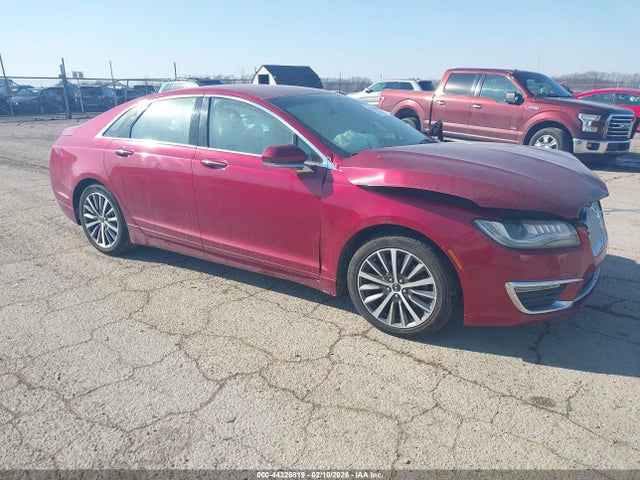 2017 LINCOLN MKZ PREMIERE