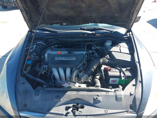 HONDA ACCORD 2.4 SE - 10