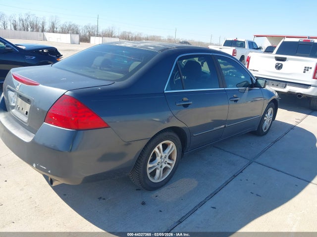 HONDA ACCORD 2.4 SE - 4