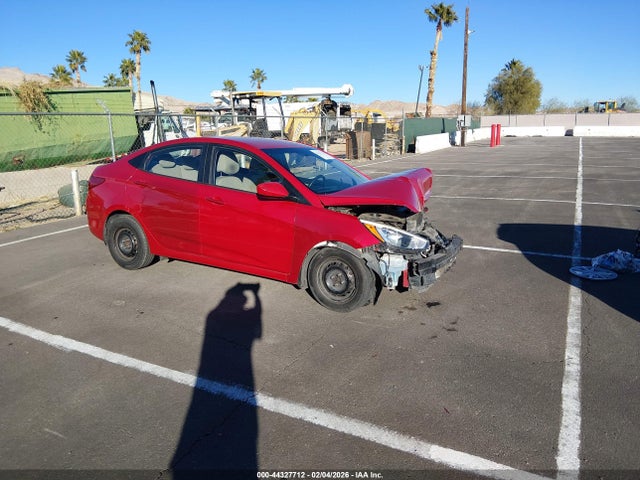 HYUNDAI ACCENT GLS - 1
