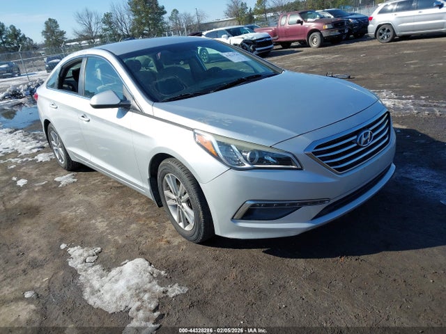 2015 Hyundai SONATA SE 照片 1