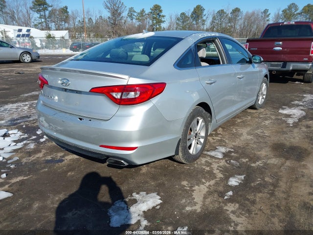 2015 Hyundai SONATA SE 照片 4