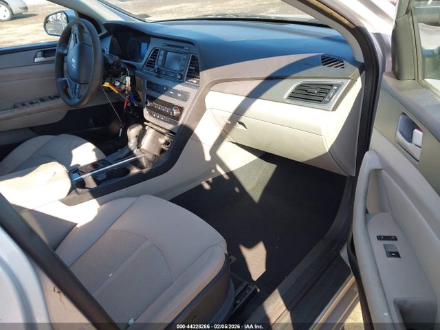 2015 Hyundai SONATA SE 照片 5
