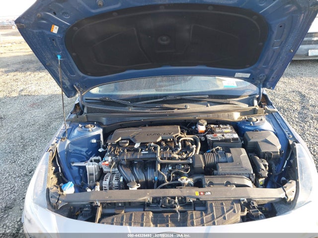 HYUNDAI ELANTRA SEL - 10