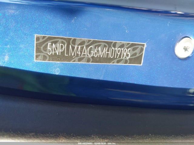 HYUNDAI ELANTRA SEL - 9