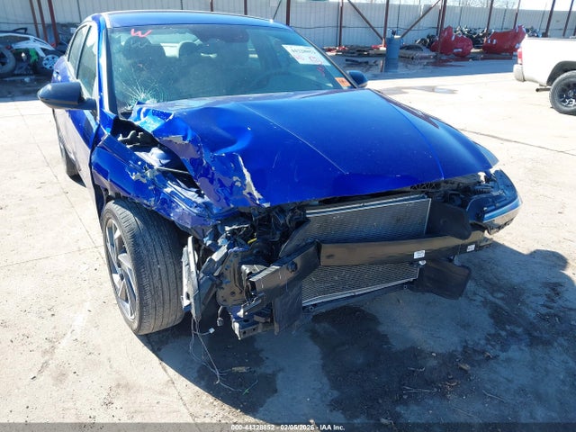 HYUNDAI ELANTRA SEL SPORT - 6