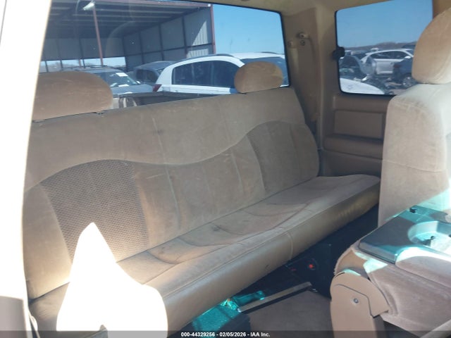 CHEVROLET SILVERADO 1500 LS - 8