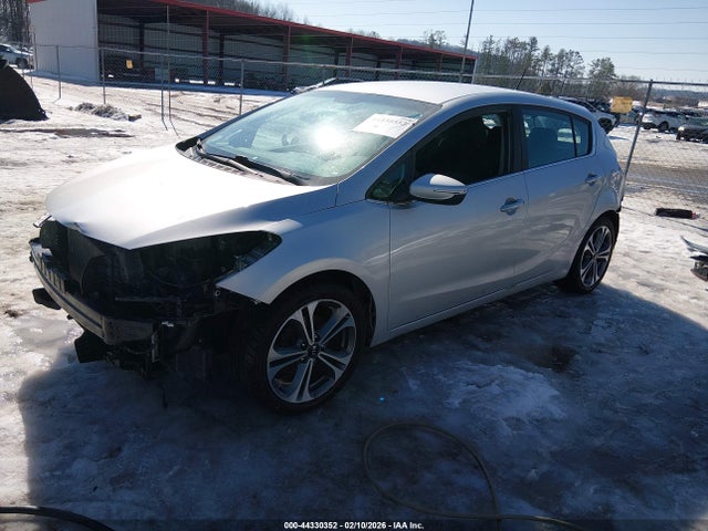 2016 KIA FORTE EX photo 2