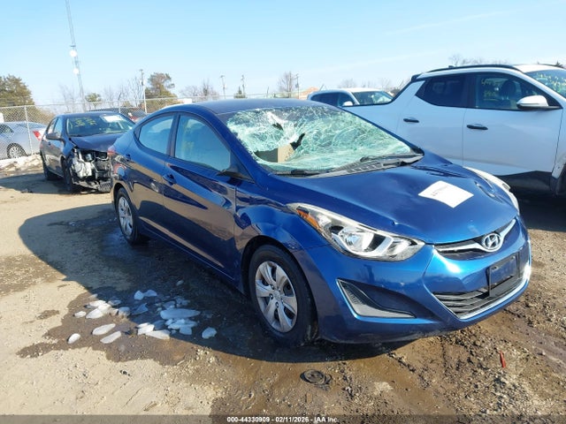 HYUNDAI ELANTRA SE - 1