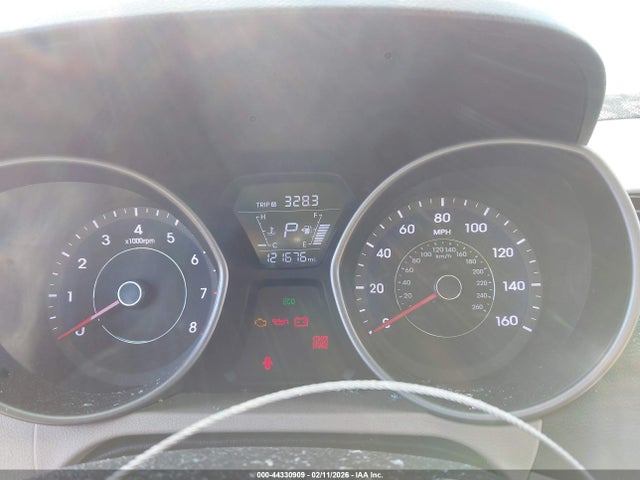 HYUNDAI ELANTRA SE - 7