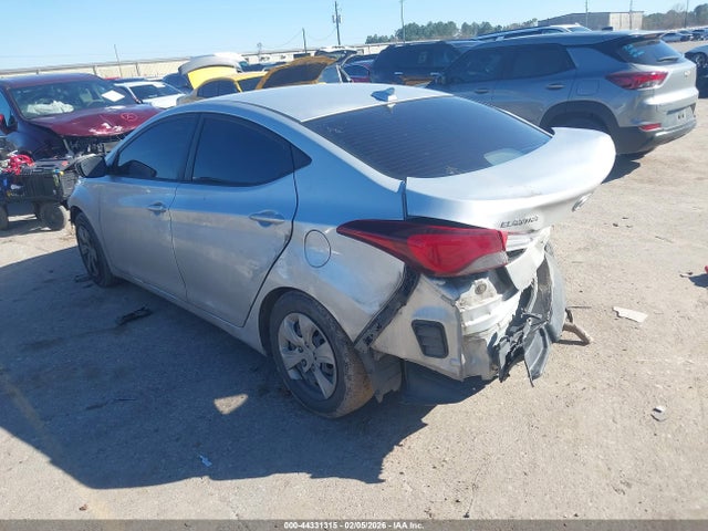صورة 3 لـ 2016 Hyundai ELANTRA SE