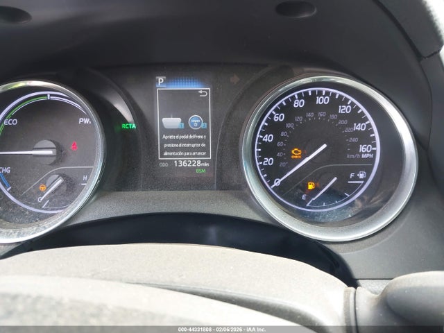 2020 Toyota CAMRY SE HYBRID photo 7