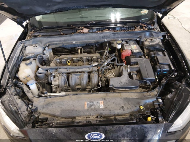 FORD FUSION SE - 10