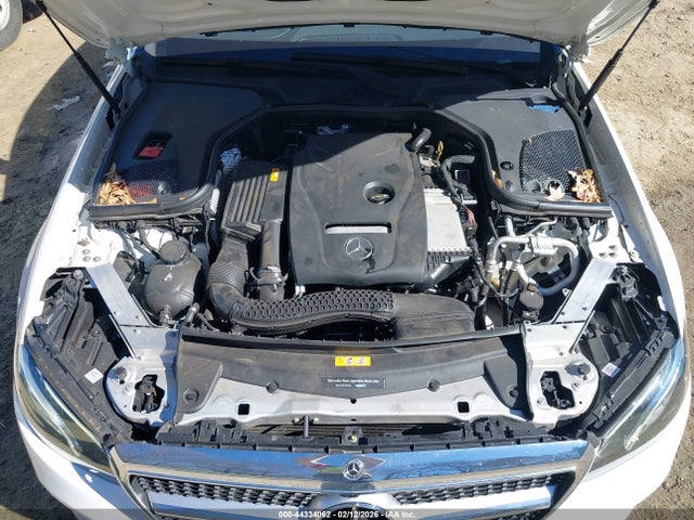 MERCEDES-BENZ E-CLASS - 10