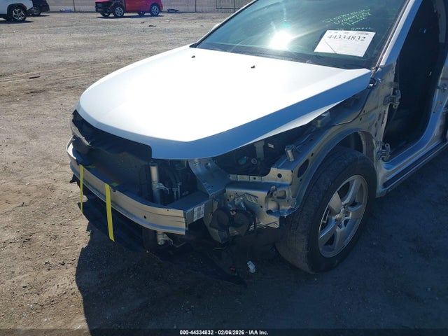 CHEVROLET CRUZE 1LT AUTO - 6