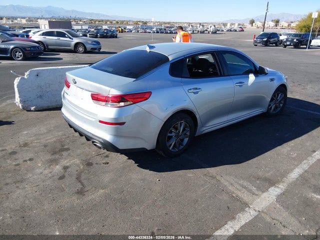 2019 KIA OPTIMA LX 照片 4