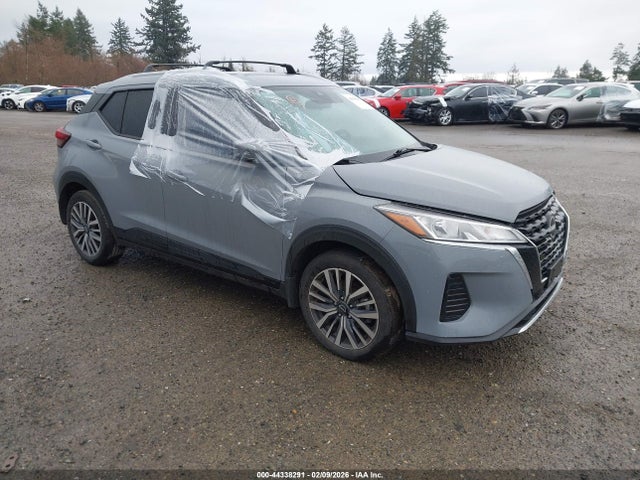 2023 NISSAN KICKS SV XTRONIC CVT