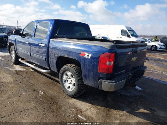 2013 Chevrolet SILVERADO 1500 LT — фото 3