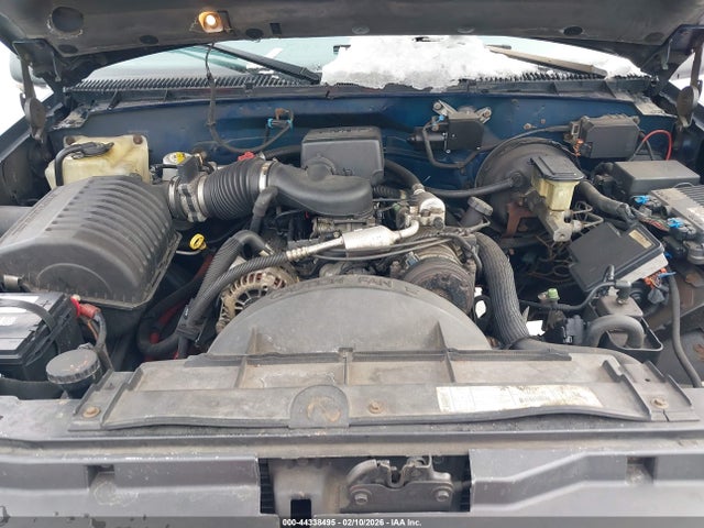 CHEVROLET SILVERADO - 10