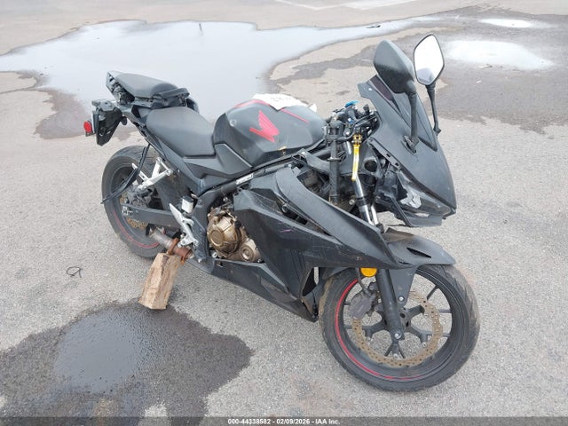 2019 HONDA CBR500 R