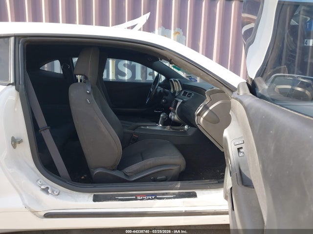 CHEVROLET CAMARO 1LT - 5