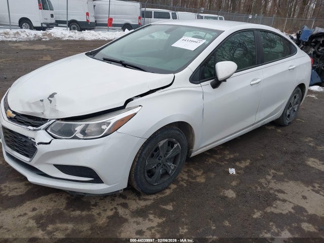 CHEVROLET CRUZE LS AUTO - 2